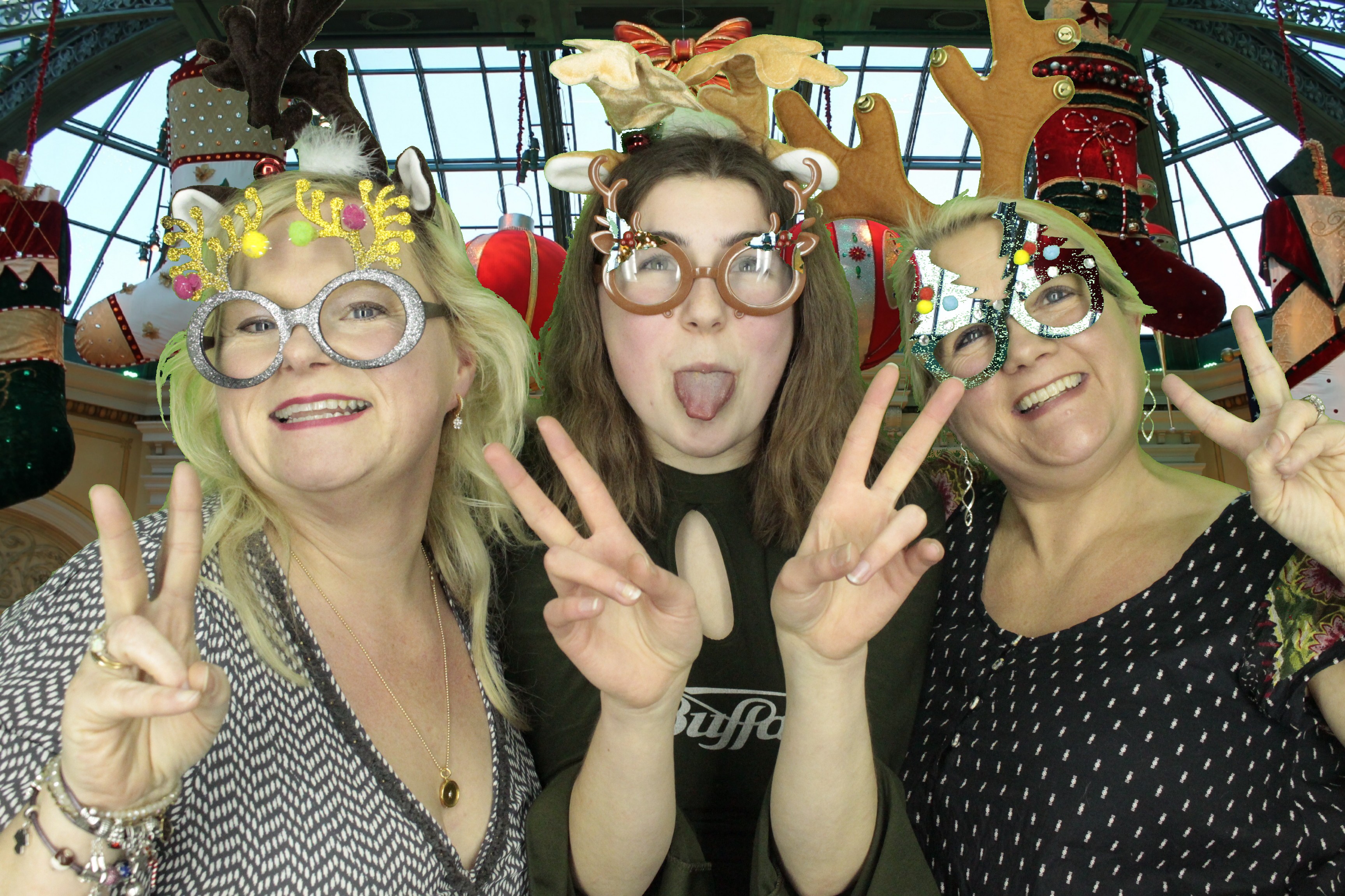 Waitrose Christmas Party 2019 | View more photos from the event at gallery.myphotoboothexperience.co.uk/u/MyPhotoBoothExperienceLtd/Waitrose-Christmas-Party-2019